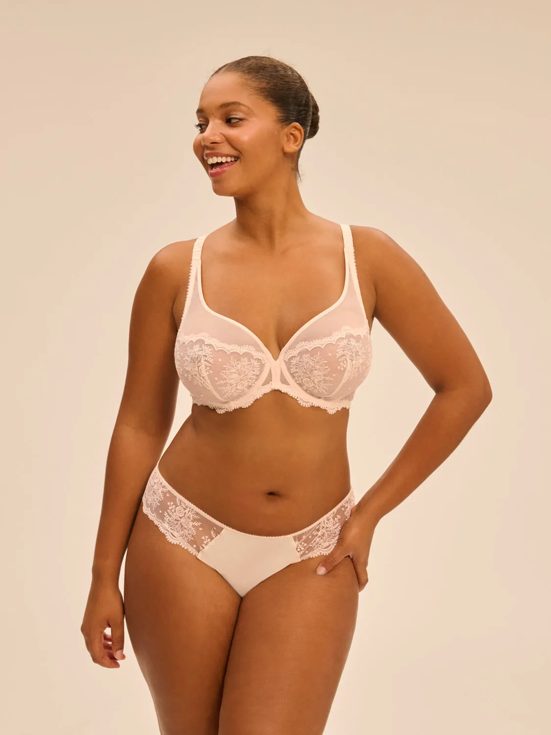 Intrigue Full Coverage Plunge - Sakura Pink